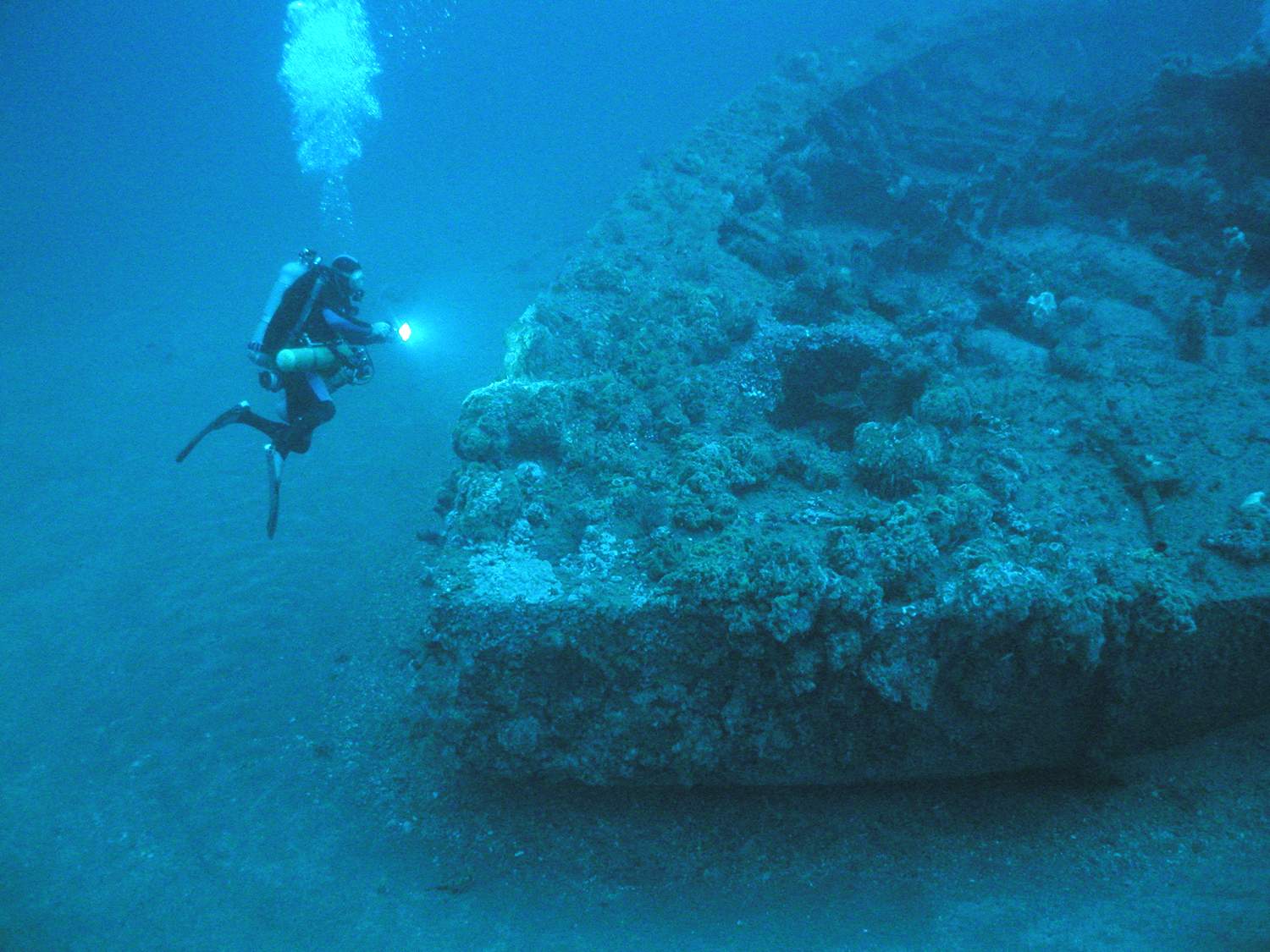 USS Monitor Navy resource, sinks off Cape Hatteras December 30th, 1862